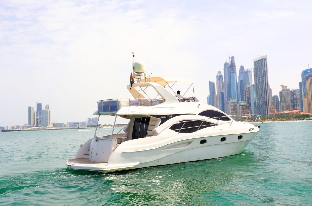 50 FT Luxury Yacht Aed 450 Hour only Dubai Yacht